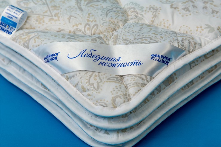 Одеяло всесезонное полутороспальное Лебединая нежность в Нальчике - изображение 1