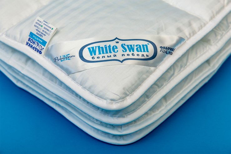 Одеяло всесезонное полутороспальное Белый лебедь в Нальчике - изображение 1